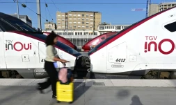 Chaos en vue dans les gares en plein week-end des vacances scolaires: la SNCF espĂšre faire circuler un TGV sur deux vendredi, samedi et dimanche en raison d'une grĂšve des contrĂŽleurs