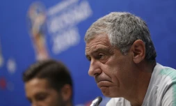 Le sélectionneur portugais Fernando Santos en conférence de presse le 14 juin 2018 à Sotchi 