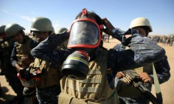 Des policiers irakiens se préparent à l'offensive pour reprendre Mossoul le 16 octobre 2016 à Qayyarah 