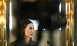 Sanna Marin annonce aux médias qu'elle quittera ses fonctions de chef du Parti social-démocrate en septembre 2023, à Helsinki le 5 avril 2023