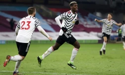 La joie du milieu de terrain français de Manchester United, Paul Pogba, auteur de l'unique but du match de Premier League, le 12 janvier 2021 sur le terrain de Burnley