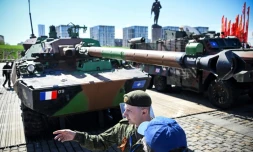 Un char français AMX-10 pris par les forces russes en Ukraine et exposé à Moscou, le 1er mai 2024