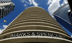 Marks and Spencer va supprimer 7.000 emplois au cours des trois prochains mois en raison de l'impact de la pandémie et d'une baisse de fréquentation des magasins
