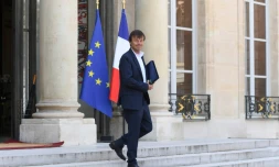 Le ministre de la Transition écologique Nicolas Hulot quitte le palais de l'Elysée après le Conseil des ministres le 9 mai 2018