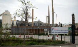 La raffinerie Total de La MĂšde, dans les Bouches-du-RhĂŽne, le 16 avril 2015