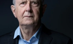 Jean-Marc Sauvé pose à Paris le 28 septembre 2021