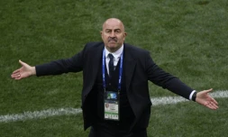 Le sélectionneur de la Russie Stanislav Cherchesov lors du match d'ouverture de la Coupe du monde contre l'Arabie Saoudite, le 14 juin 2018 à Moscou