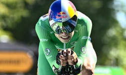 Le Belge Wout van Aert, vainqueur du contre-la-montre de la 20e étape du Tour de France, entre Lacapelle-Marival et Rocamadour, le 23 juillet 2022