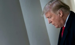 Le président des Etats-Unis Donald Trump a annoncé renoncer temporairement à son mur pour mettre fin au "shutdown", depuis la Maison Blanche le 25 janvier 2019