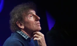 Alain Souchon sur le plateau de "La Grande Librairie - Si on lisait", le 16 novembre 2015 Ă Paris