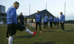 L'équipe de l'US US Granville à l'entraînement sur sa pelouse, en vue du match contre l'OM en Coupe de France, le 29 février 2016