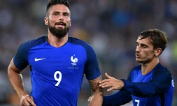 Olivier Giroud buteur pour l'équipe de France contre l'Italie à Bari, le 1er septembre 2016