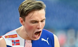 La joie du Norvégien Karsten Warholm, vainqueur du 400 m haies lors du meeting de la Ligue de Diamant, le 17 septembre 2020 au stade Olympique à Rome