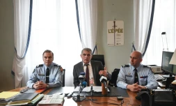 Le Colonel Guillaume Le Blond, le procureur de Mulhouse, Dominique Alzeari et le Colonel François Despres, le 30 novembre 2017 à Mulhouse