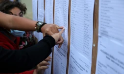 Admis, en rattrapage ou recalé? Dans quelques heures, les 718.723 candidats au baccalauréat découvriront leurs résultats, dénouement d'une session 2023 qui a révélé les limites de la réforme du bac