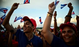 Des dizaines de milliers de Cubains ont rendu un ultime hommage à Fidel Castro, le 3 décembre 2016 à Santiago de Cuba