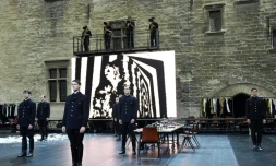 Représentation des "Damnés", mis en scÚne par le Flamand Ivo van Hove avec la Comédie-Française, le 4 juillet 2016 lors du Festival d'Avignon