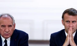 François Bayrou et le président Emmanuel Macron, le 12 juillet 2025 à l'Elysée, à Paris