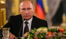 Le président russe Vladimir Poutine lors d'une conférence de presse à Istanbul, en Turquie, le 10 octobre 2016