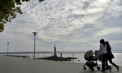 Un peu plus d'habitants mais moins de bébés: la France compte depuis le début de l'année prÚs de 68,4 millions d'habitants, une nouvelle progression, toutefois limitée par une baisse marquée de la natalité