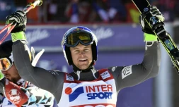 Le Français Alexis Pinturault après sa victoire dans le slalom géant de Val d'Isère, le 10 décembre 2016