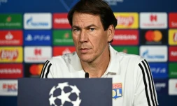 L'entraßneur de Lyon Rudi Garcia en conférence de presse à la veille du match contre Benfica, le 4 novembre 2019 à Décines-Charpieu