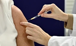 L'Autriche imposera début février aux adultes la vaccination anti-Covid, premier pays européen à le faire