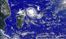 Lundi 8 décembre 2003
Photo satellite Mtotec.com