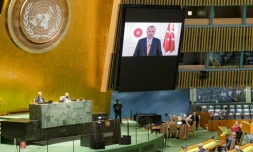 Image fournie par l'Onu du président turc Tayyip Erdogan (à l'écran) adressant un message à l'Assemblée générale de l'Onu réunie à New York, le 22 septembre 2020