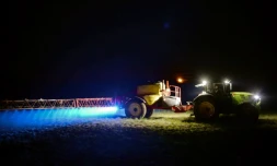 Epandage de glyphosate dans une ferme du nord-ouest de la France,
Ă Saint-Leonard-des-Bois, le 21 mars 2019