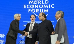 La directrice du FMI Christine Lagarde, les ministres britannique, George Osborne, et indien, Arun Jaitley, des Finances le 23 janvier 2016 à Davos