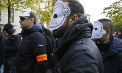 Manifestation de policiers, le 3 novembre 2016 à Paris, devant le siège de l'inspection générale de la police nationale (IGPN)