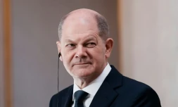 Le chancelier allemand Olaf Scholz au palais de l'Elysée à Paris, le 10 décembre 2021