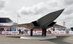 Une maquette du NGF, futur avion de combat européen du programme Scaf présenté au Bourget, le 20 juin 2023