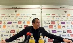 Le président du RC Toulon Mourad Boudjellal en conférence de presse, le 21 décembre 2016 à Toulon