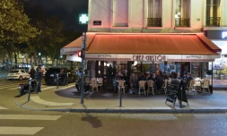 Terrasse d'un bistro du 11e arrondissement de Paris, le 16 novembre 2015
