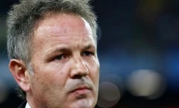 L'entraîneur serbe Sinisa Mihajlovic lors d'un match de l'AC Milan face à Naples, le 22 février 2016 au stade San Paolo
