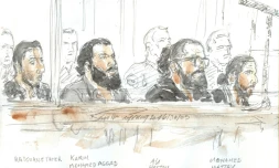 Des jeunes originaires de Strasbourg, dont le frĂšre d'un assassin du Bataclan, sont jugĂ©s Ă Paris, le 30 mai 2016, pour s'ĂȘtre rendus en Syrie pendant quelques mois deux ans plus tĂŽt