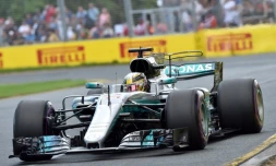 La Mercedes de Lewis Hamilton lors des qualifications du GP d'Australie à Melbourne, le 25 mars 2017