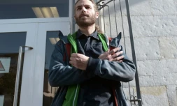 Le faucheur de chaises luttant contre l'évasion fiscale Jon Palais le 23 janvier 2017 à Dax