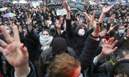 Manifestation à Bruxelles pour protester contre la fermeture des salles de spectacle imposée par les autorités pour endiguer la propagation du variant Omicron du coronavirus, le 26 décembre 2021