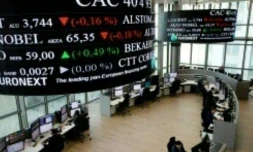 La mesure, qui devrait profiter aux employeurs des traders, avait été annoncée en juillet par Edouard Philippe parmi d'autres dispositions pour renforcer l'attractivité de Paris