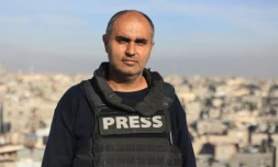 Youssef Hassouna, journaliste vidéo de l'AFP, photographié ici en janvier 2024, explique que sa principale difficulté est d'accéder à la nourriture pour lui et sa famille