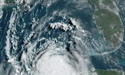 Photo satellite de l'ouragan Laura dans le Golfe du Mexique le 25 août 2020