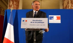 Le garde des Sceaux François Bayrou lors de la présentation du projet de loi sur la "moralisation de la vie publique", le 1er juin 2017 à Paris