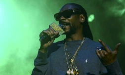 La star américaine du rap Snoop Dogg, le 11 mars 2016 en concert à Medellin (Colombie)
