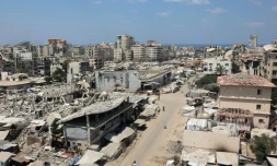 Vue générale de bâtiments détruit à Gaza, le 18 août 2025