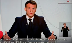 À l?Élysée, Emmanuel Macron annonce de nouvelles mesures visant à freiner la propagation de la pandémie de Covid-19, à Paris le 28 octobre 2020