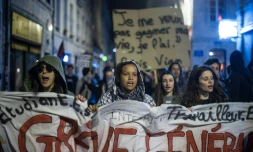 Manifestation de jeunes le 14 avril 2016 à Besancon
