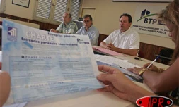 Lundi 12 décembre 2005 -

Les entreprises générales du BTP et les sociétés sous-traitantes ont signé une charte de bonne conduite